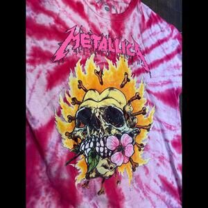 Metallica vintage styled t-shirt large tie dyed skull